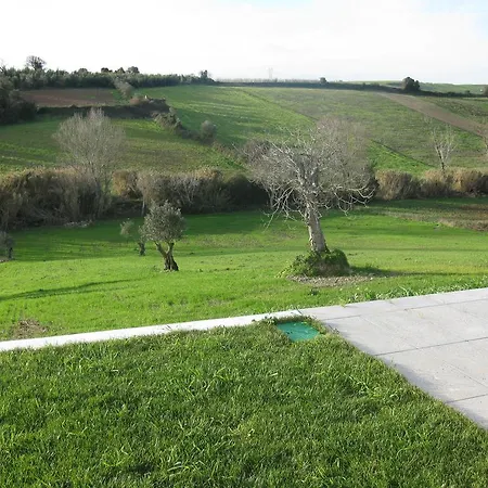 Holiday home Quinta Da Azenha Enxara dos Cavaleiros